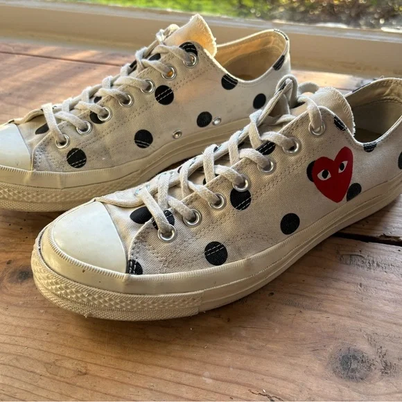 Comme des Garcons PLAY x Converse Sneakers with Black Dots - Picture 10 of 13